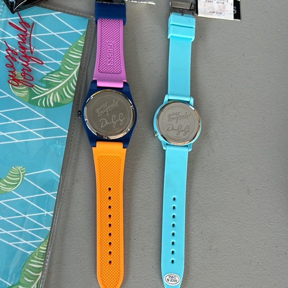 Guess Kids' Multicolor Watches Set - Picture 4 of 5